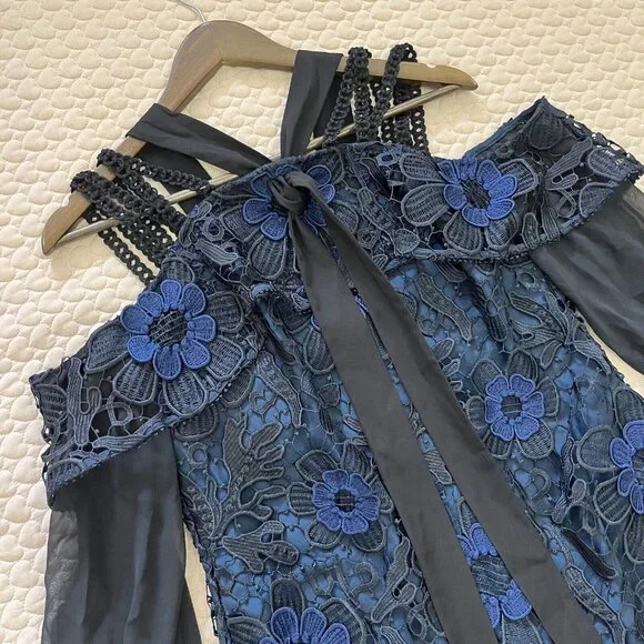 NWT Self Portrait Navy 3D Cold Shoulder Floral Guipure LACE Mini Dress Sz 8 - Picture 5 of 14